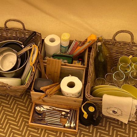 ホテル Black Mountains Glamping アバーガベニー エクステリア 写真