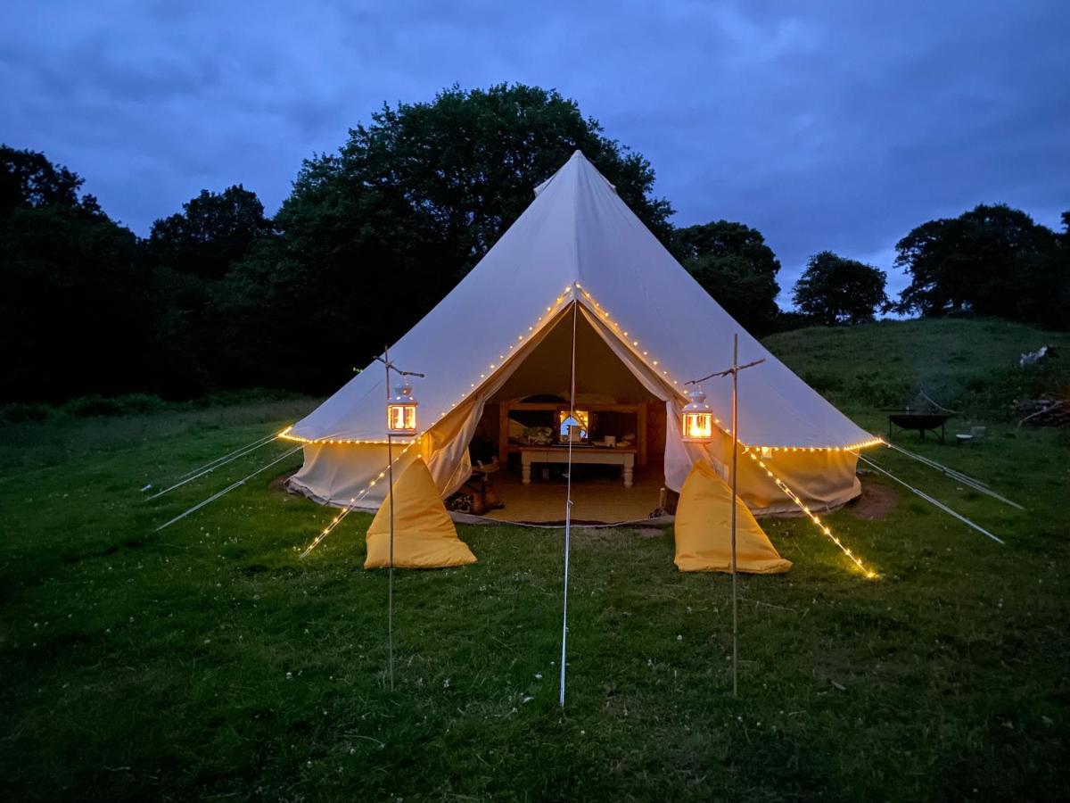 ホテル Black Mountains Glamping アバーガベニー エクステリア 写真