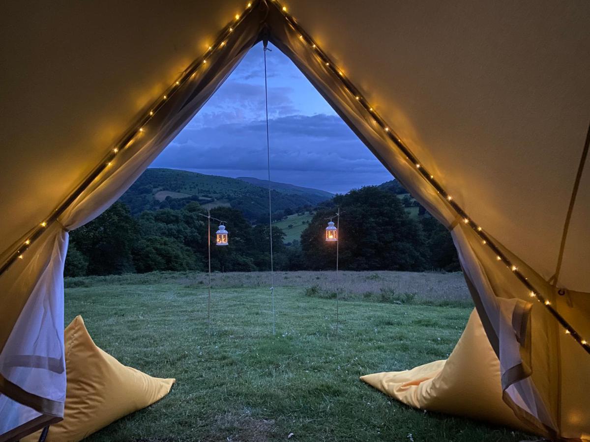 ホテル Black Mountains Glamping アバーガベニー エクステリア 写真