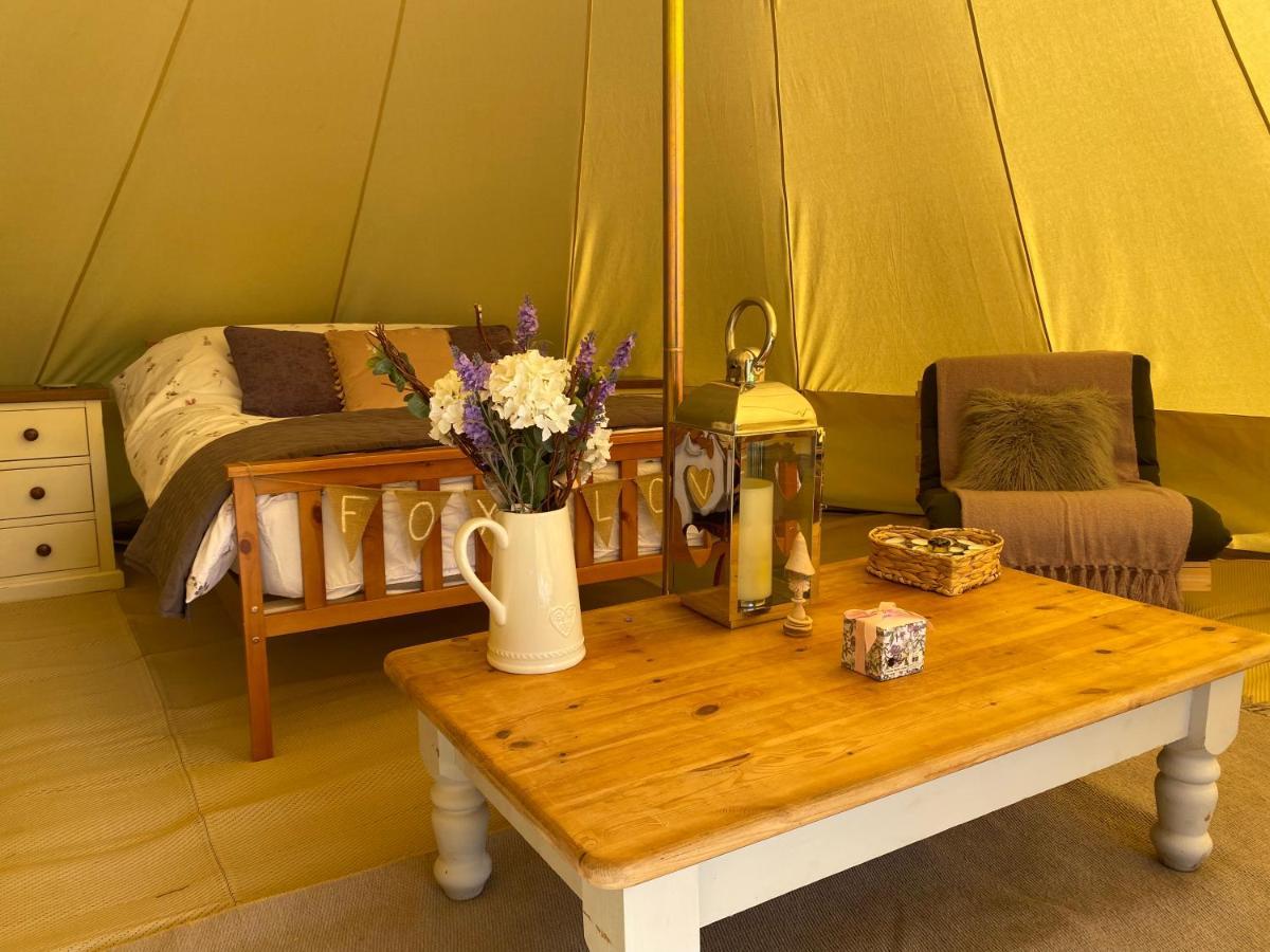 ホテル Black Mountains Glamping アバーガベニー エクステリア 写真