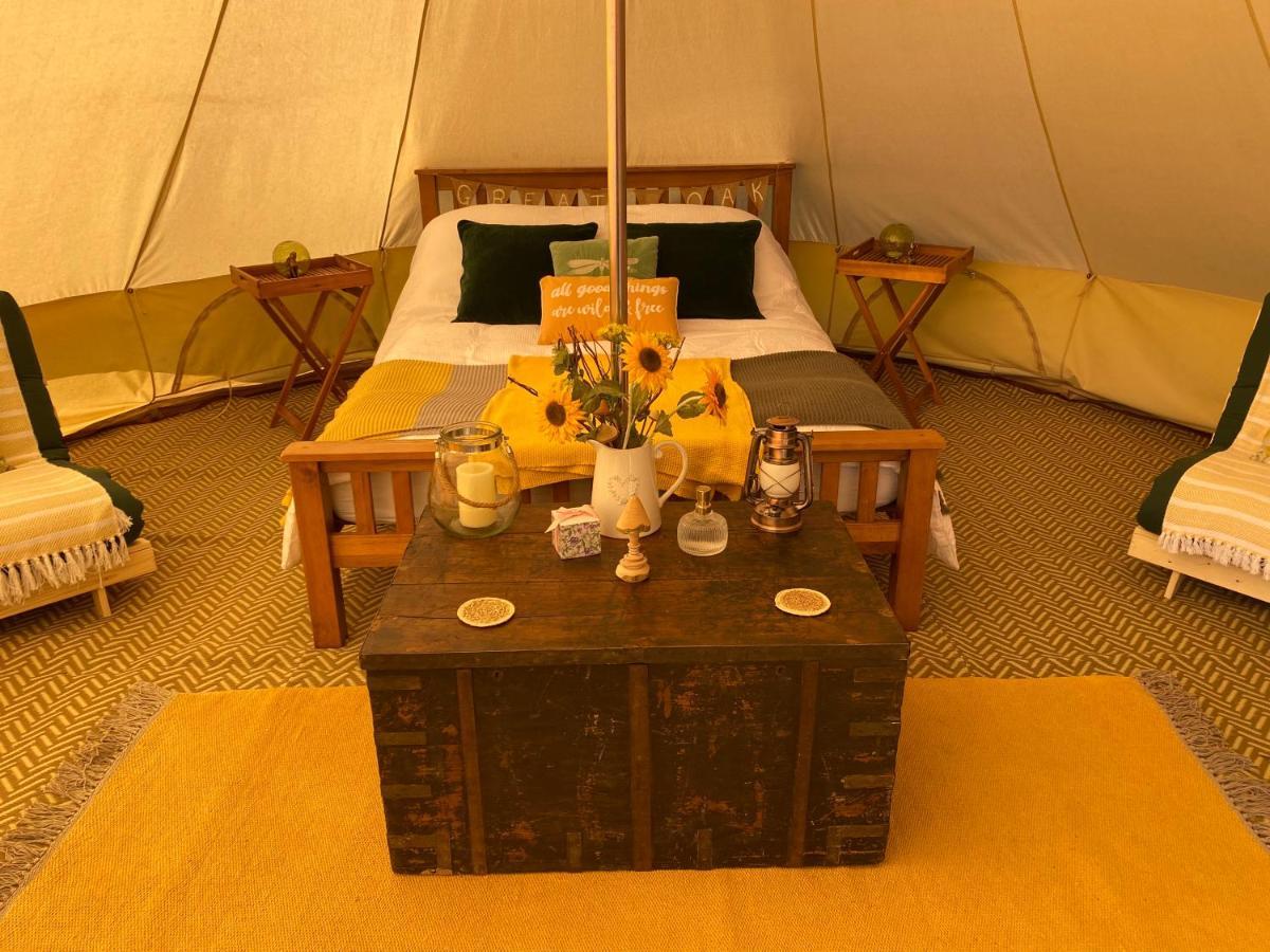 ホテル Black Mountains Glamping アバーガベニー エクステリア 写真
