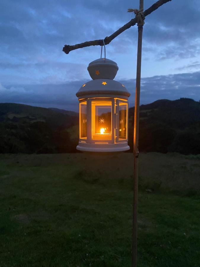 ホテル Black Mountains Glamping アバーガベニー エクステリア 写真