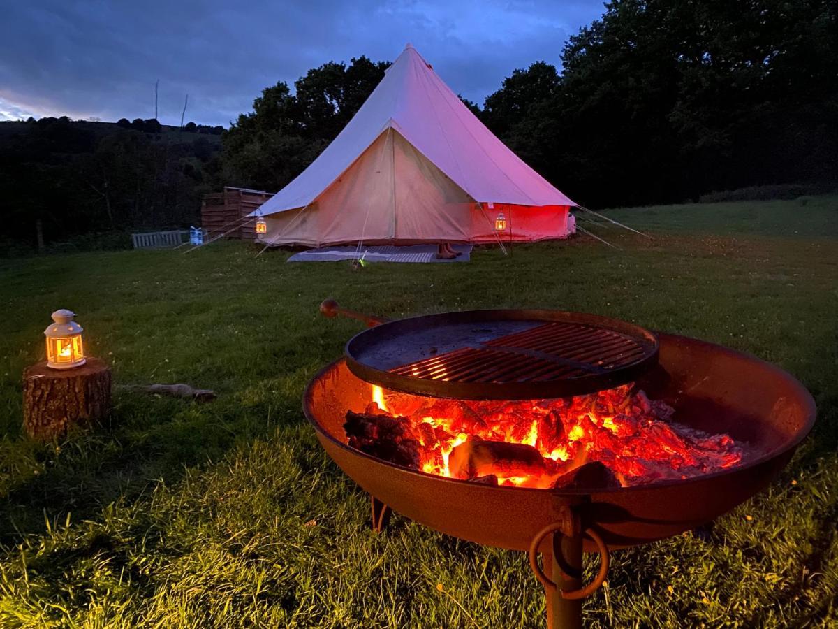 ホテル Black Mountains Glamping アバーガベニー エクステリア 写真