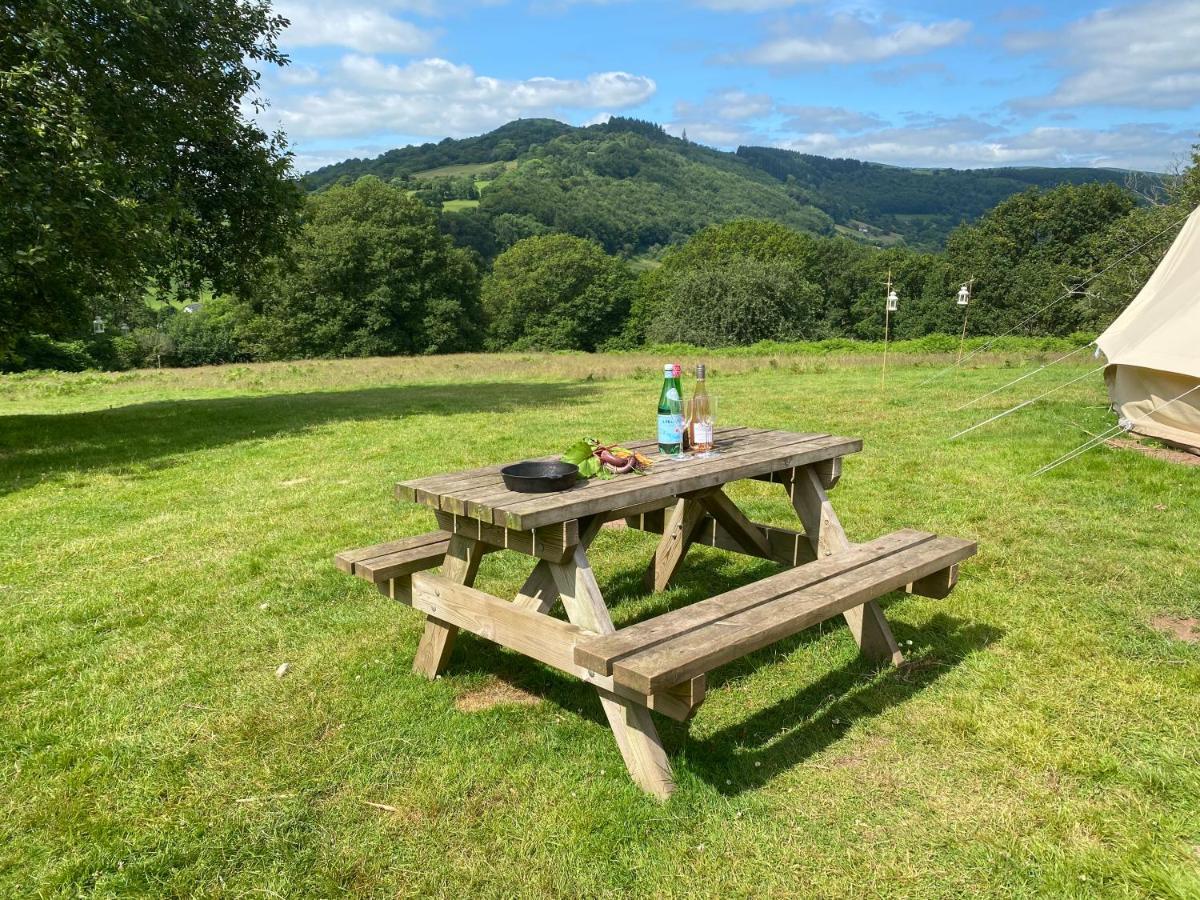 ホテル Black Mountains Glamping アバーガベニー エクステリア 写真