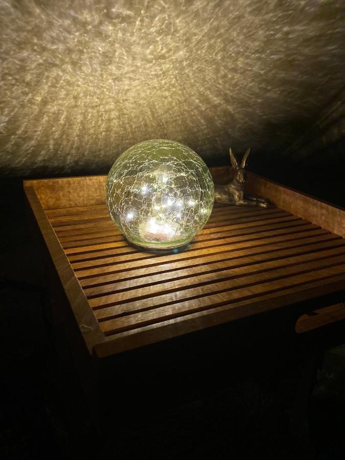 ホテル Black Mountains Glamping アバーガベニー エクステリア 写真